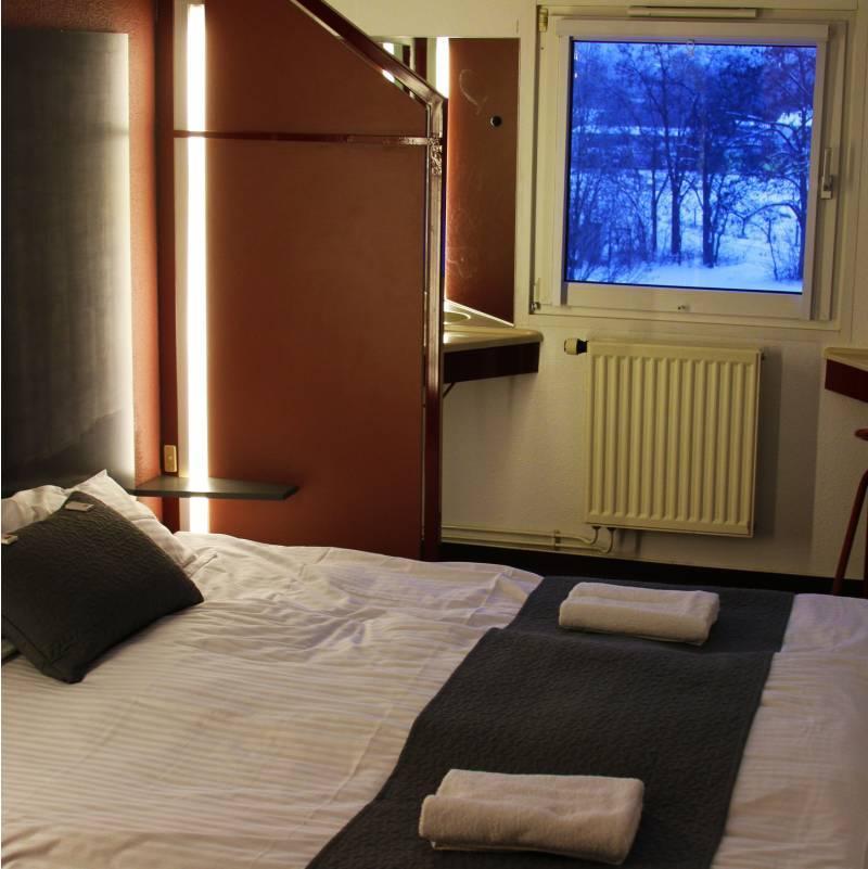 Drive Inn Hotel Törökbálint Exteriör bild